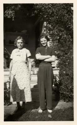 Grandma Adams and Mom, 1935 (337)
