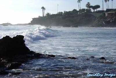 u6/davidroyimages/medium/7116270.lagunabeachnorthsurf.jpg