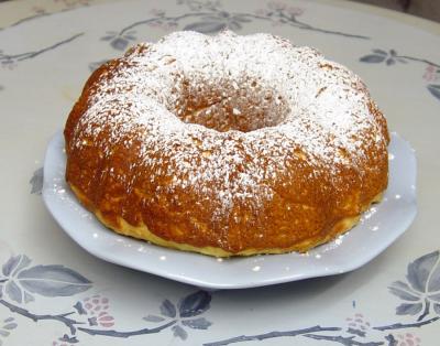 Lemon Pie Cake