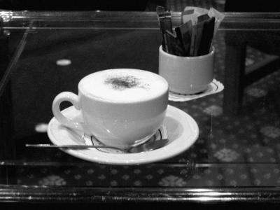 15-12-04 1 frothy coffee......