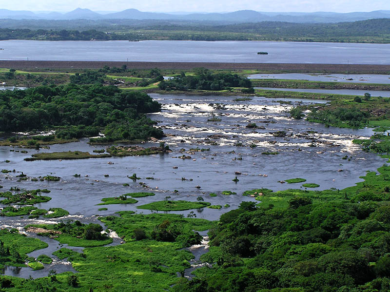 Caroni river / Ro Caron