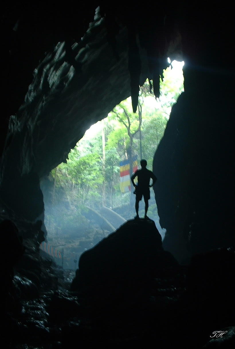 View from inside Huong Tich cave-Ha Tay province