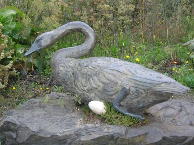 Swan orig.JPG