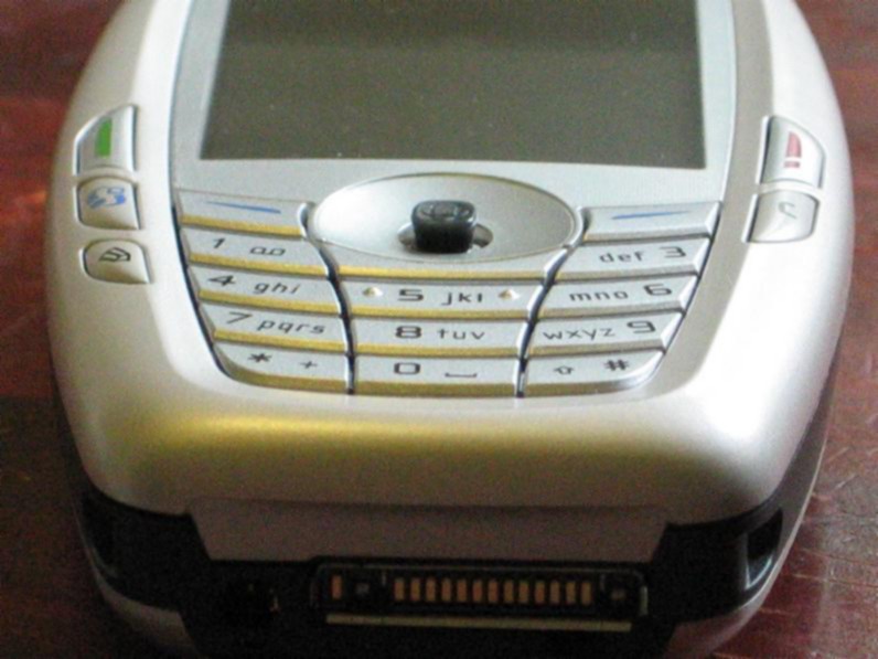 phonekeys2.JPG
