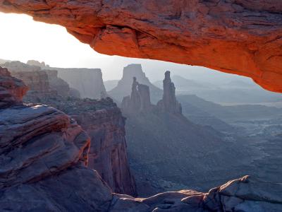 Mesa Arch by Xavier Cohen