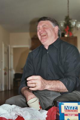 u6/nikol555/medium/32703351.Jimsmug.jpg