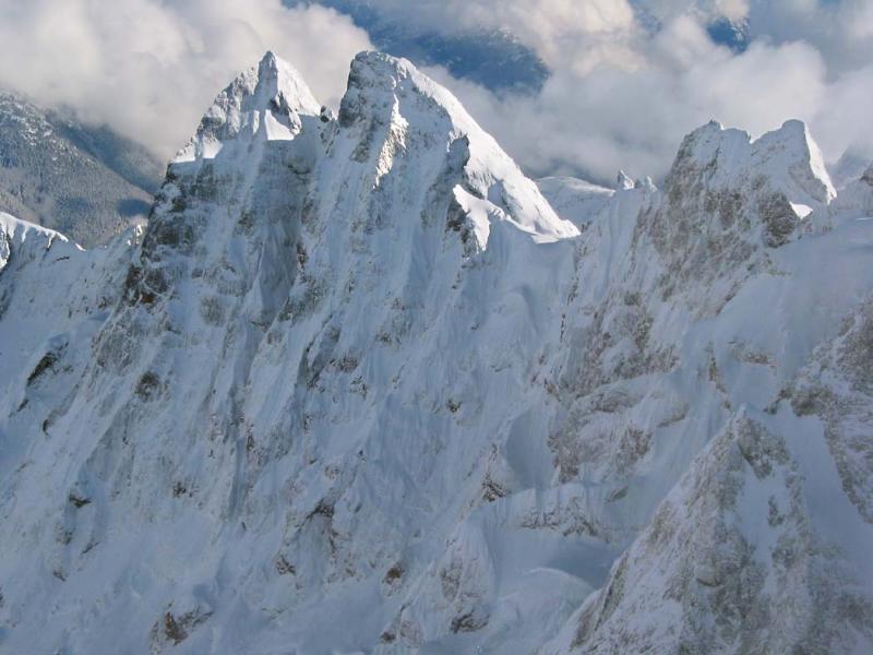 McMillan Spires, N Face (SPickets112003-09adjDR.jpg)