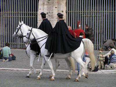 Carabinieri around the coliseum in RomeFabrizio Valdirosa8th Place
