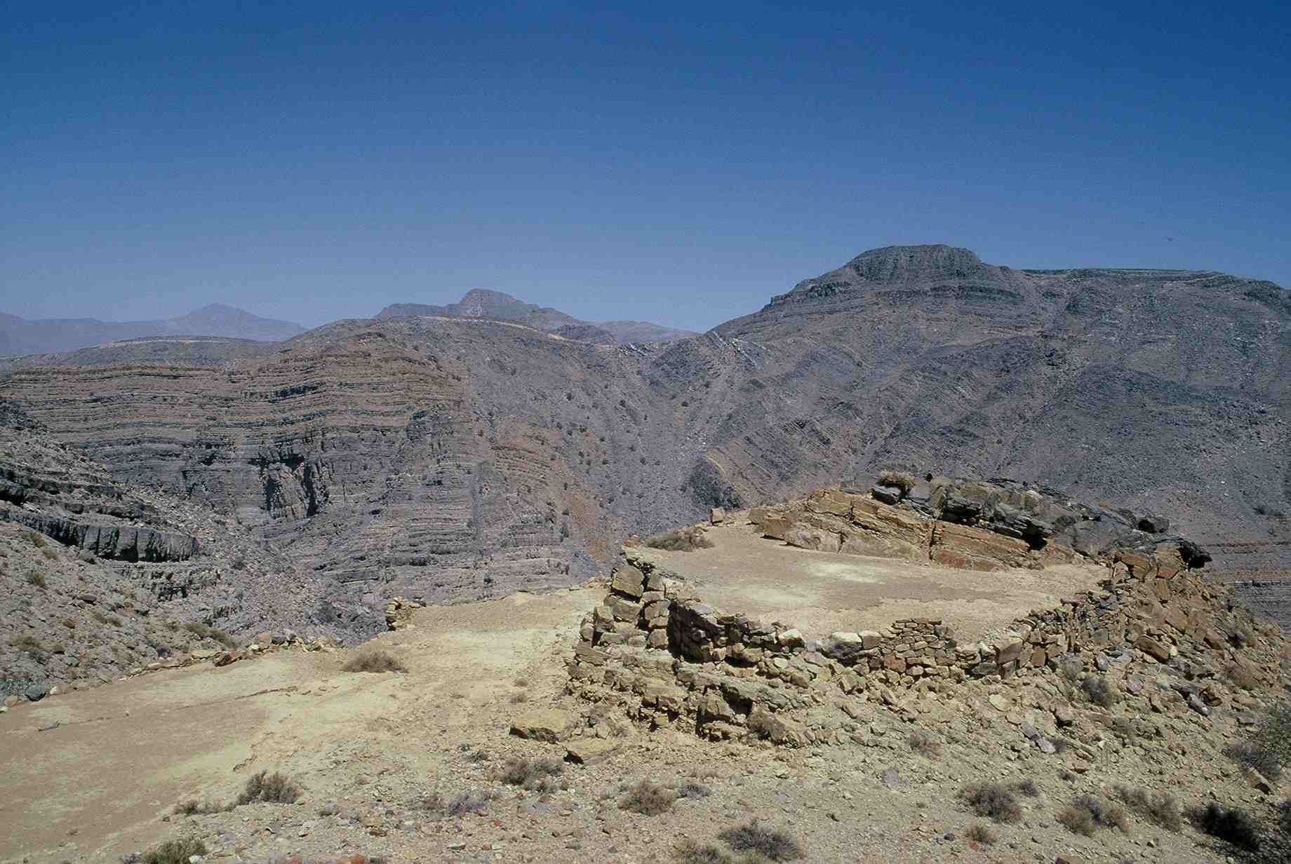 Abandonned village, terrace, view towards North
