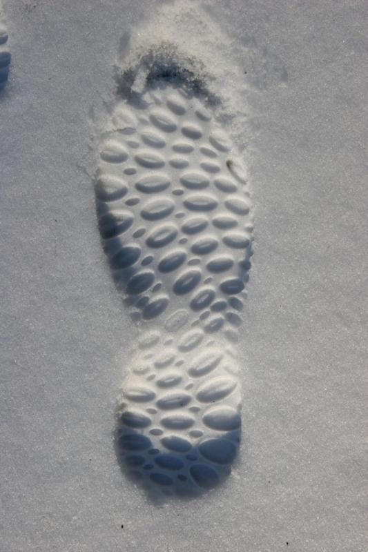 2004-12-22: Snow Shoe Flip