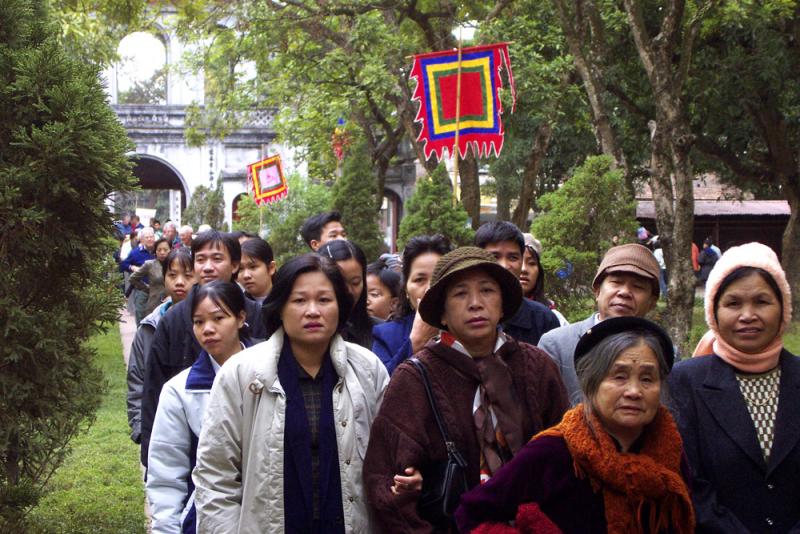 Tet visitors, Hanoi, Vietnam, 2000