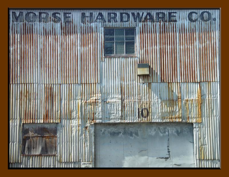 <B>Morse Hardware Co<B>