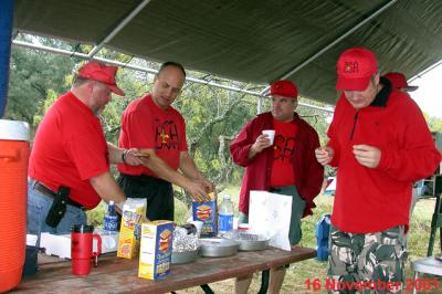 Troop 387 Campout 16Nov01-34.jpg