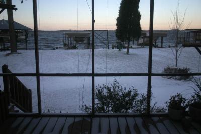 17 degrees, 36mph wind gusts, and snow