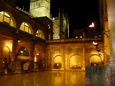 Another shot of the Great Bath and the Abbey.