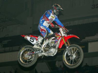 100EOS1D-3D9F1317.JPG