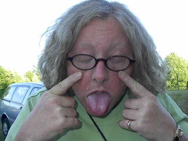 116 Jeanie poses for Scotty.