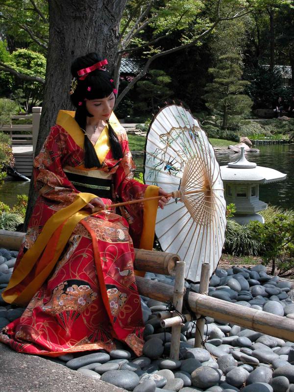 Geisha - Cal State Long Beach Japanese Gardens