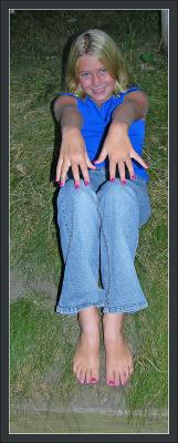 hands2.jpg