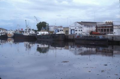 Riverfront in La Boca