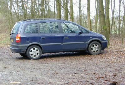  Opel Zaphira, 2001