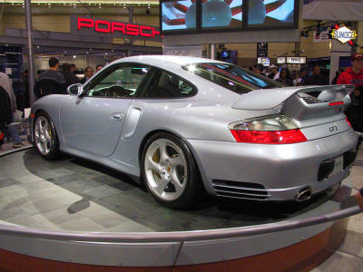 Porsche 911 GT2