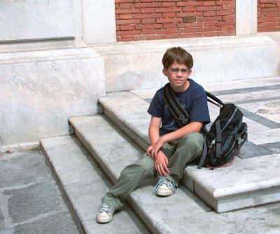 SamInPisa_0422.jpg