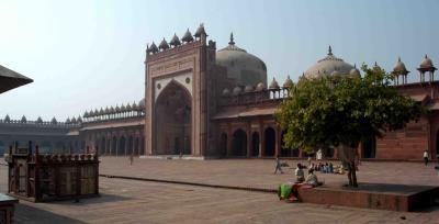 u7/big_five62/medium/41207477.FatehpurSikri11.jpg