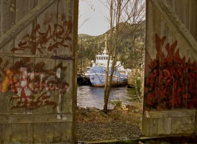 Grafitti and Boat