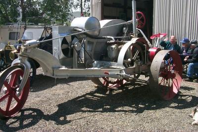 An early 1915 Big Bull tractor