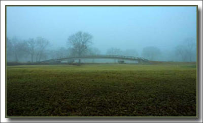 CRW_4494-fog bridge1.jpg
