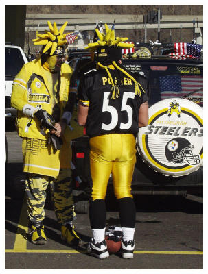 Patriot or Steeler? Maybe both. Check out the flags