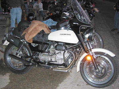 Richard's Guzzi 1000