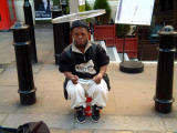 sreet entertainer