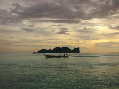 Phi Phi Leh with Longtail - sunset.jpg