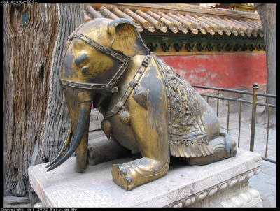 Gilded Elephant for Stability