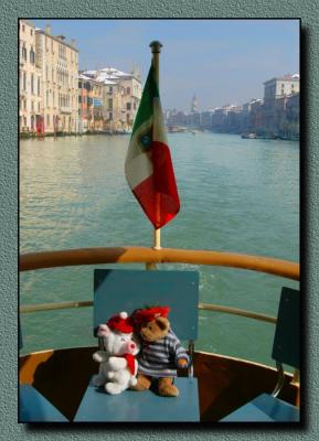 Love on the boat!