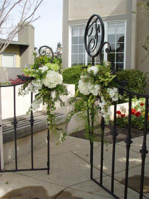 gate decoration