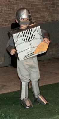 u7/gtrinklein/medium/41168942.IronGiant.jpg
