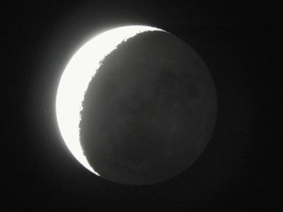 moon_16_02_02_dark.JPG