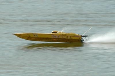rc_boat_racing