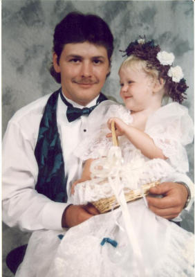u7/jonikay/medium/1194753.daminandkayla.jpg