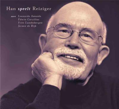 This is a well kown Dutch tv presentator, named Han Reiziger. He has a strong resemblance with John