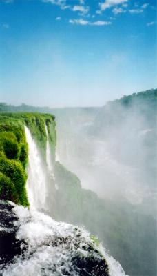 Iguazu top of the falls3.JPG