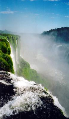 Iguazu top of the falls4.JPG
