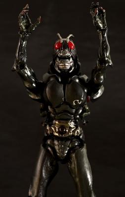 SIC 16 Masked Rider Black