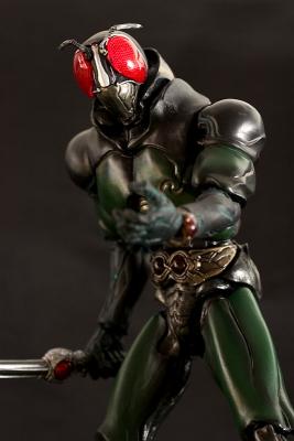 SIC 16 Masked Rider Black RX