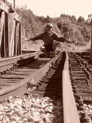 o ooow, the train is coming...ruuuuuuun!!!