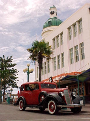 Napier, Art deco and Wine