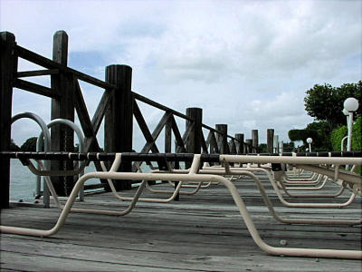 u7/locozodiac/medium/1153363.09ChaiseLongue.jpg